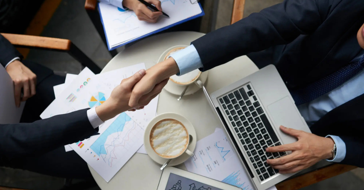 وظائف ادارية في الامارات (الشارقة ودبي والعين) برواتب مجزية "للذكور والاناث" لدي شركات وفنادق وجهات خاصة 1 تصميم بدون عنوان 38