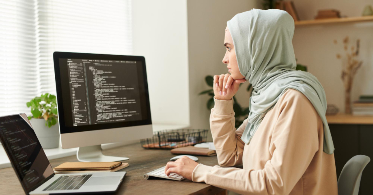 وظائف it في الإمارات (للنساء) للعمل لدى جهة خاصة في أبوظبي "برواتب تنافسية" توظيف مباشر 1 تصميم بدون عنوان 2026 06 15T133608.554